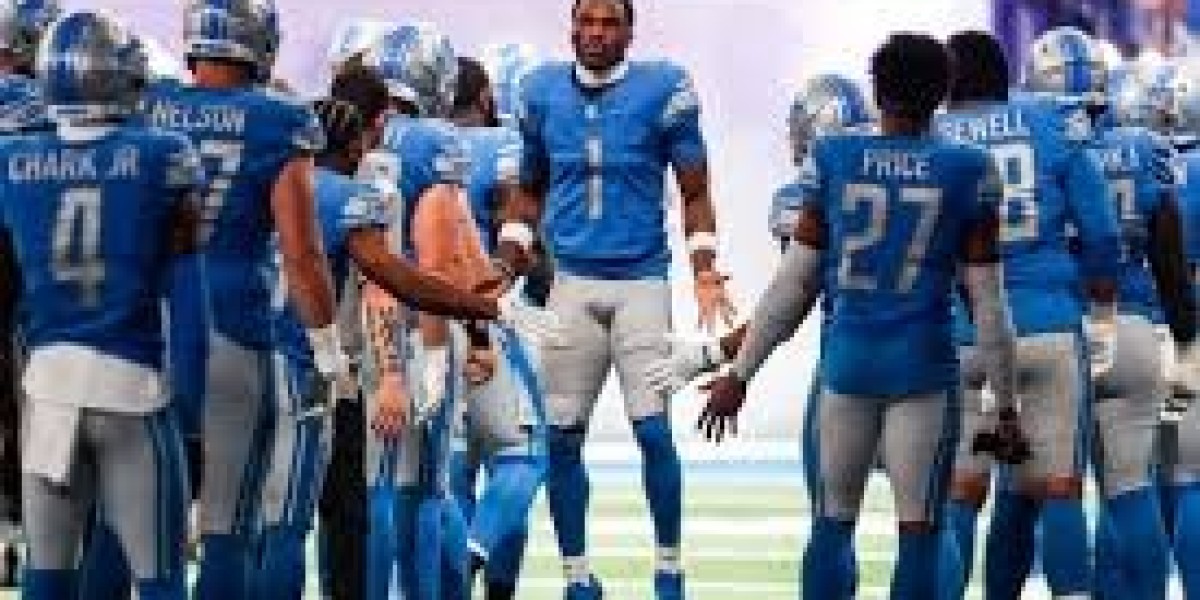 Dak Joins Record of 3 Corridor-of-Famers
